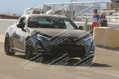 media/Dec-03-2023-Speed Ventures (Sun) [[63e011f1de]]/1-Pre Grid-Track Entry/
